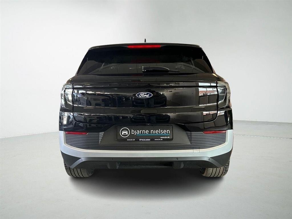 Ford Explorer UR Premium generic.image 4