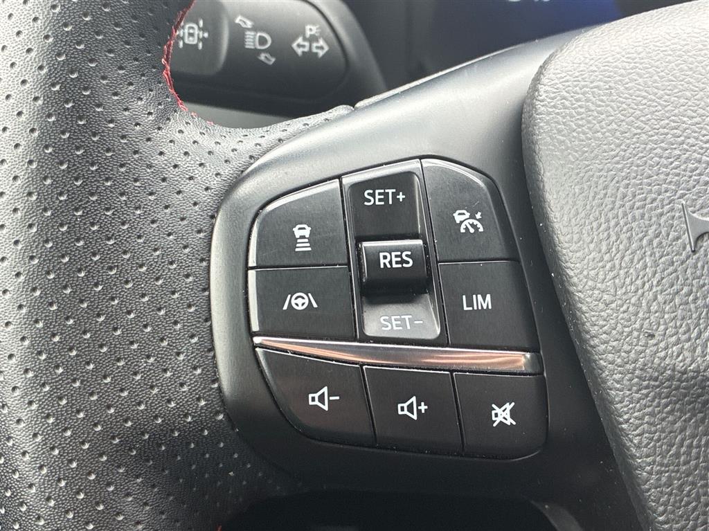 Ford Kuga ST-Line X billede 17