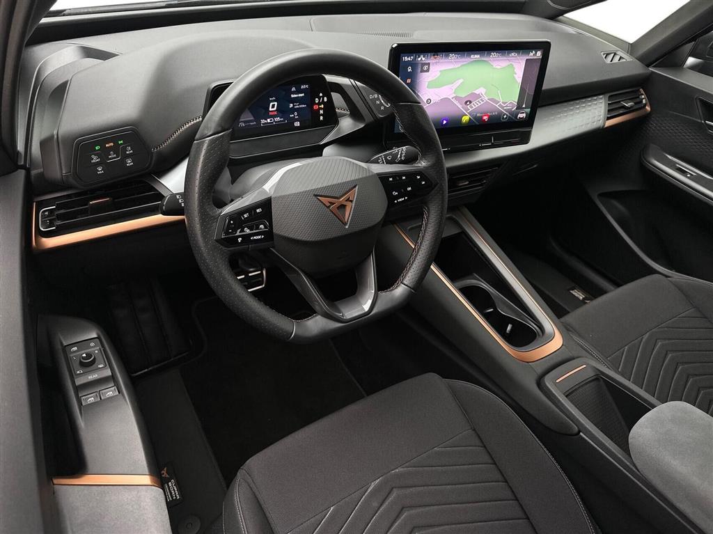 Cupra Born High generic.image 4