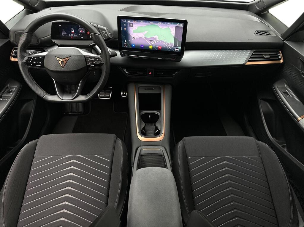 Cupra Born High generic.image 5