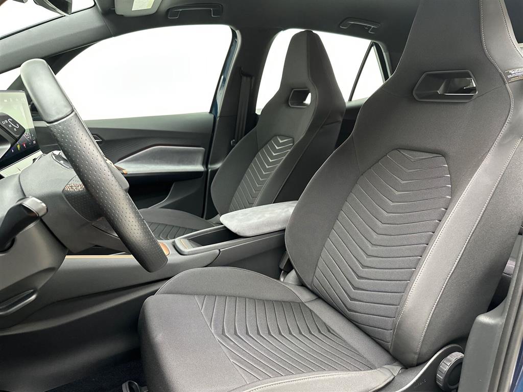 Cupra Born High generic.image 18