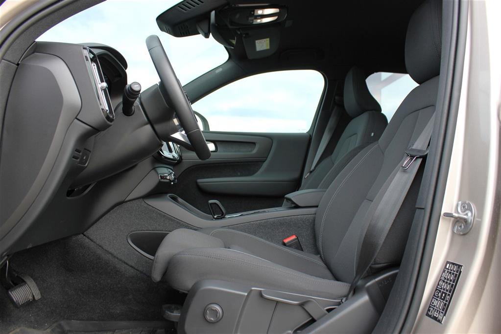Volvo XC40 Core billede 5