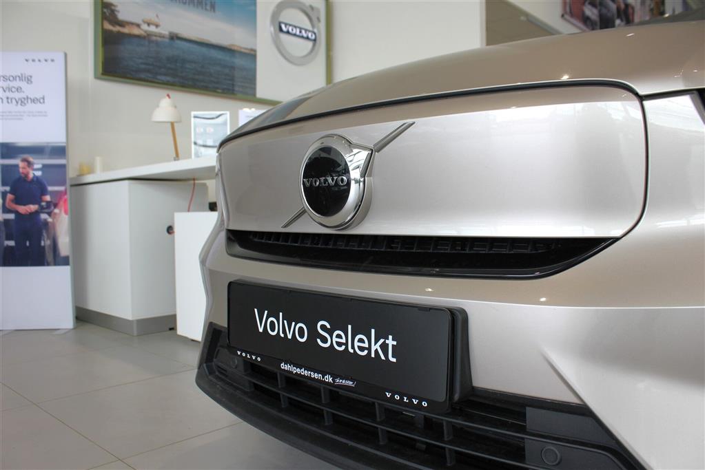 Volvo XC40 Core billede 17