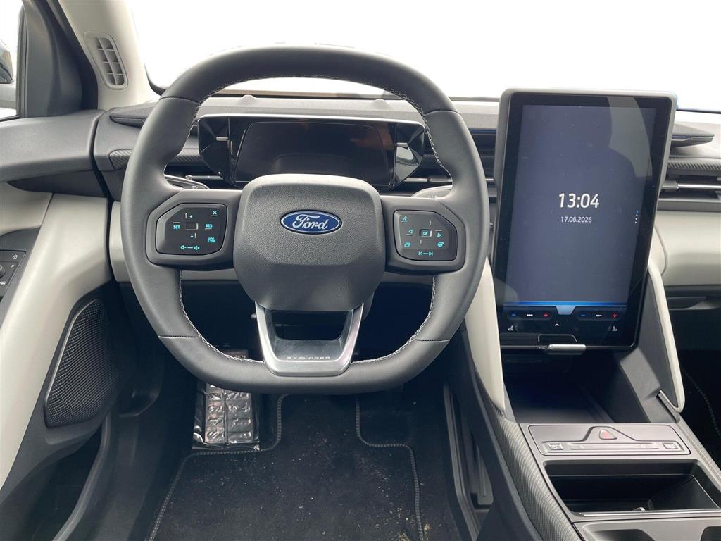 Ford Explorer UR Premium billede 9