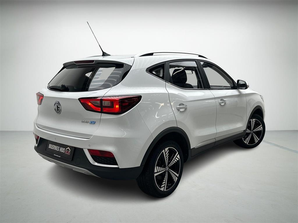 MG ZS EV Luxury billede 2