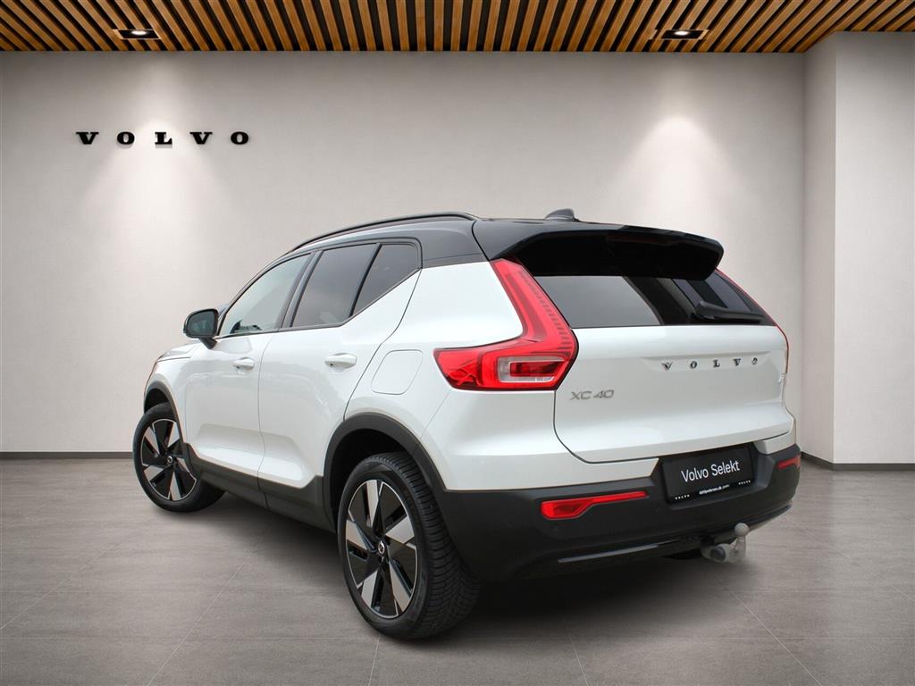 Volvo XC40 Plus billede 2