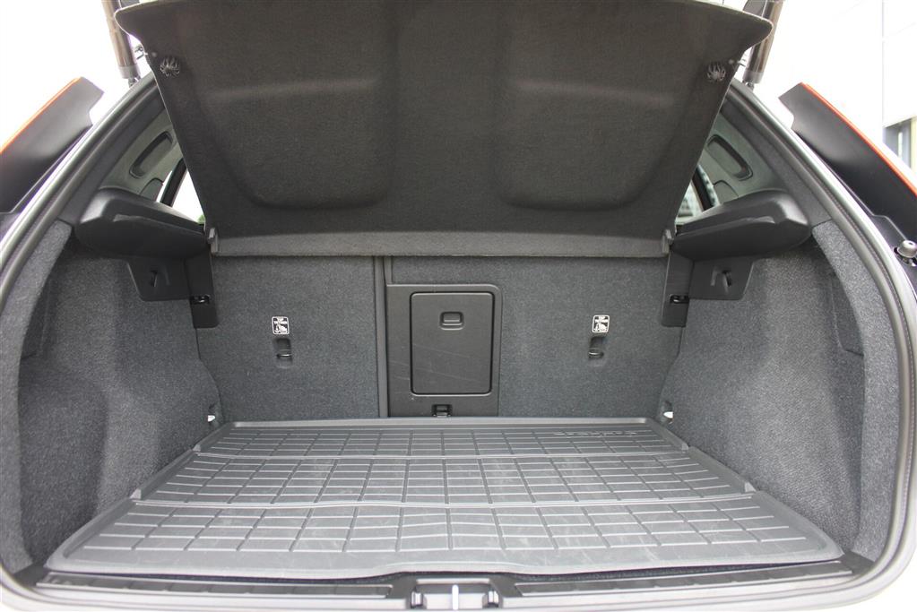 Volvo XC40 Plus billede 11