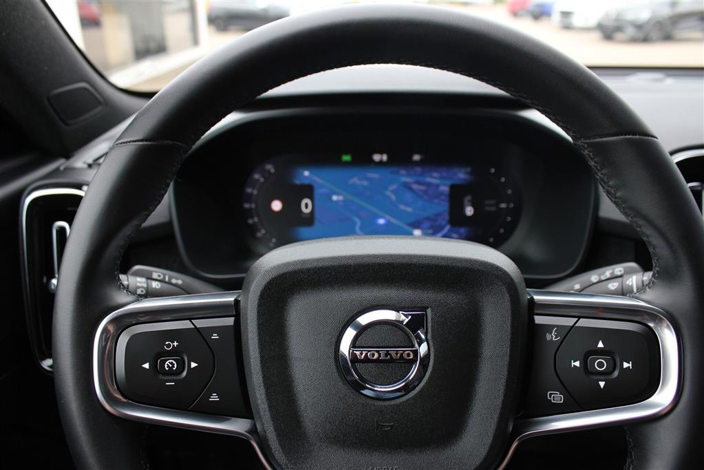 Volvo XC40 Plus billede 15
