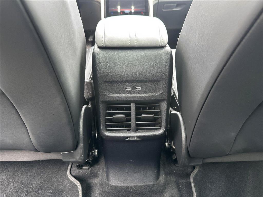 Ford Explorer UR Premium billede 15