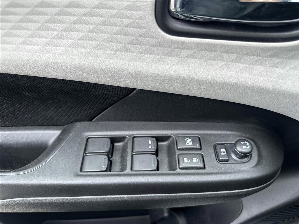 Suzuki Swift Desire billede 7