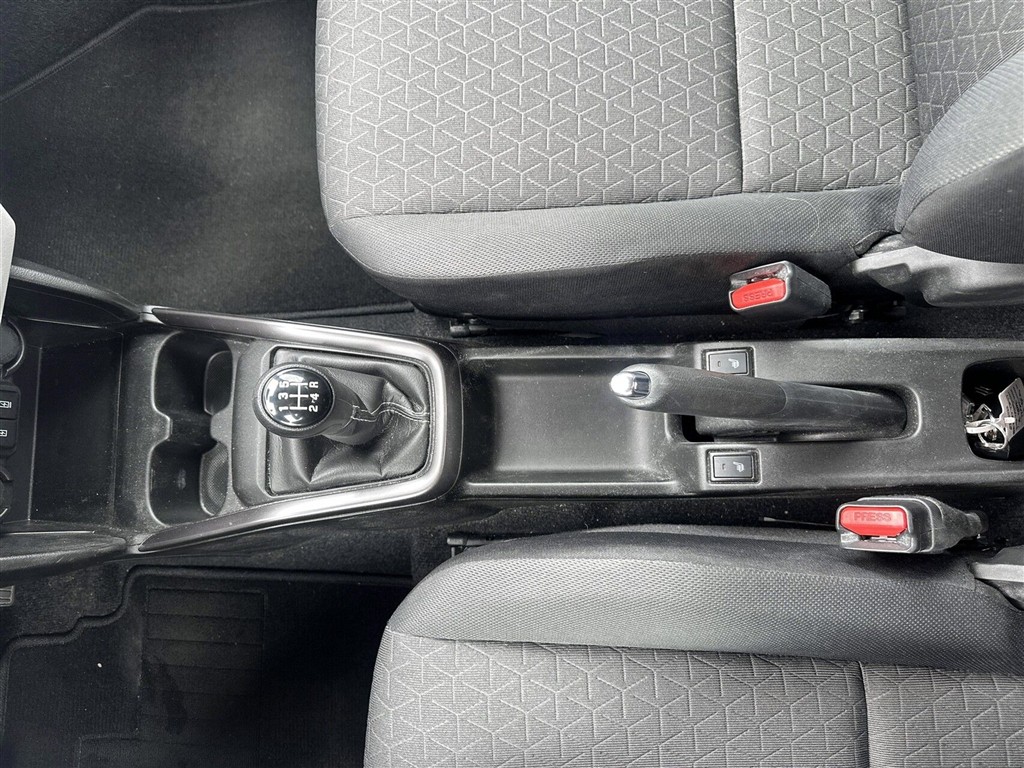 Suzuki Swift Desire billede 14