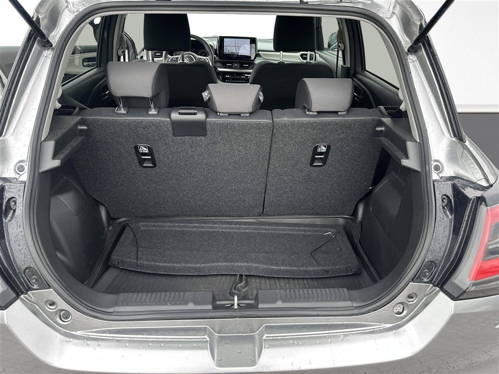 Suzuki Swift Desire billede 16