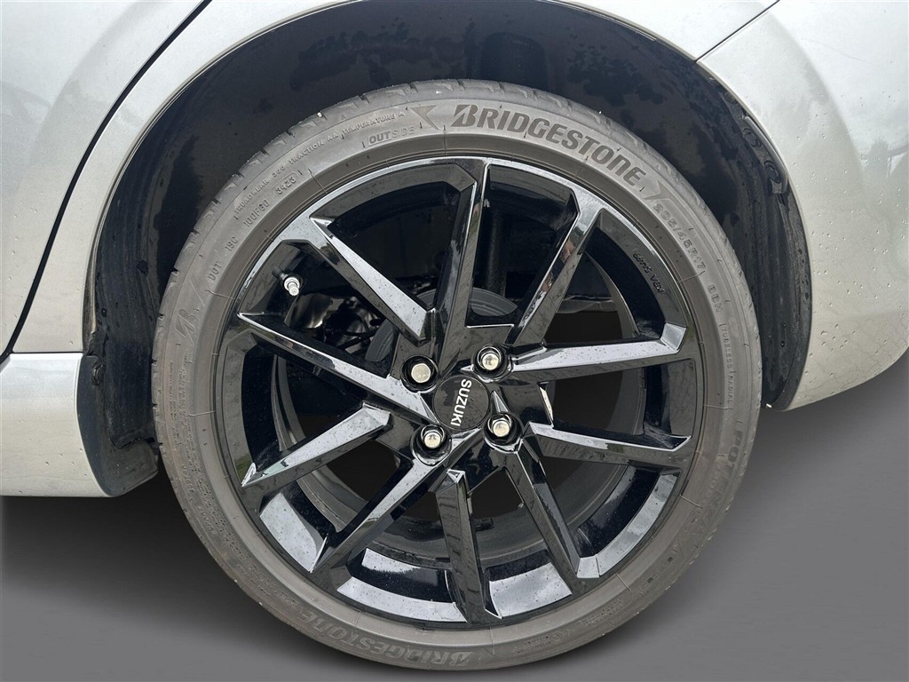 Suzuki Swift Desire billede 17