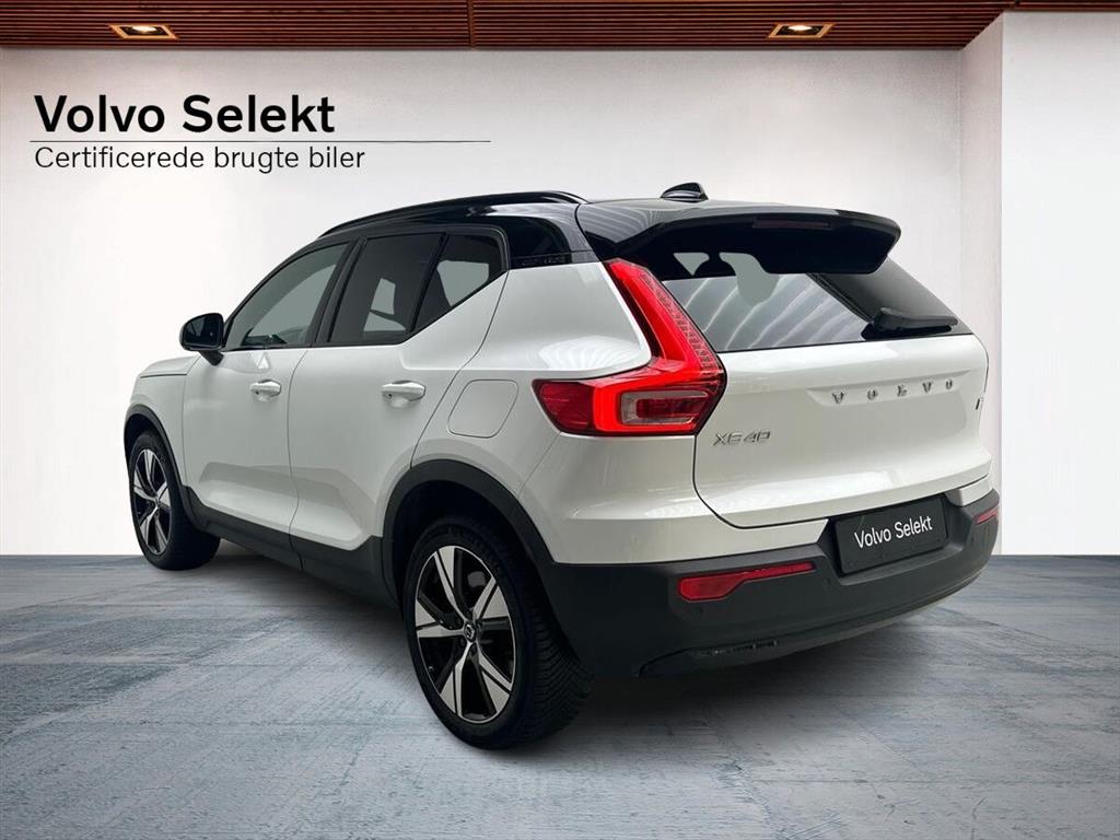 Volvo XC40 Plus billede 2