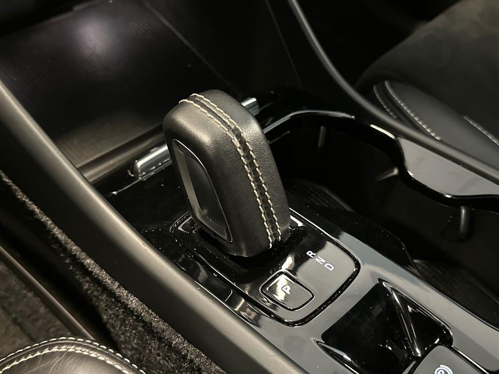 Volvo XC40 R-design billede 14