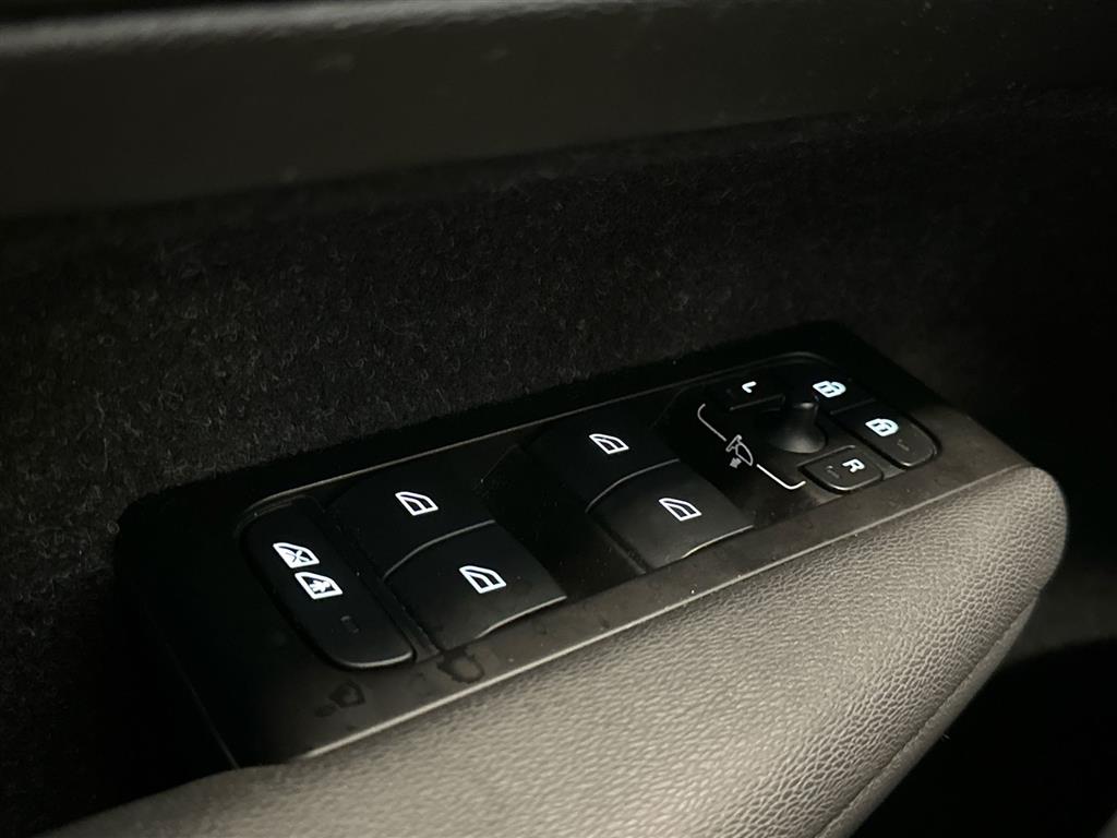 Volvo XC40 R-design billede 15