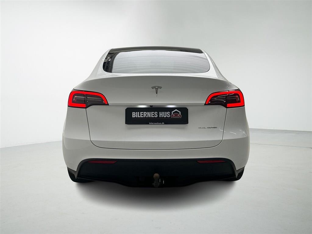 Tesla Model Y Long Range billede 8