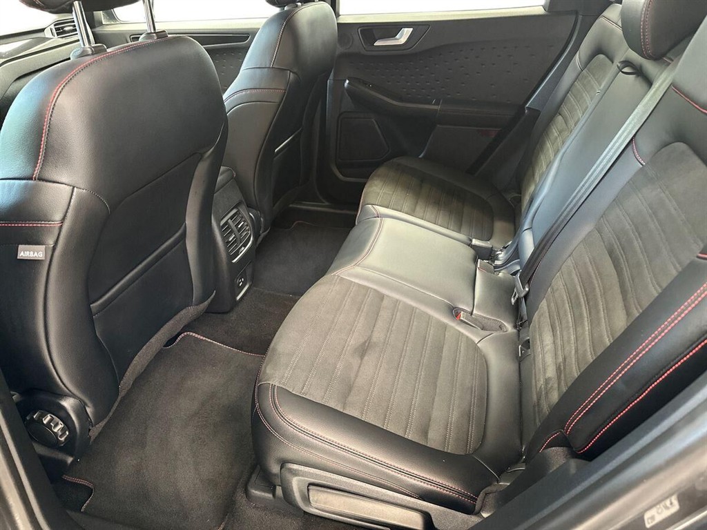 Ford Kuga ST-Line X billede 12