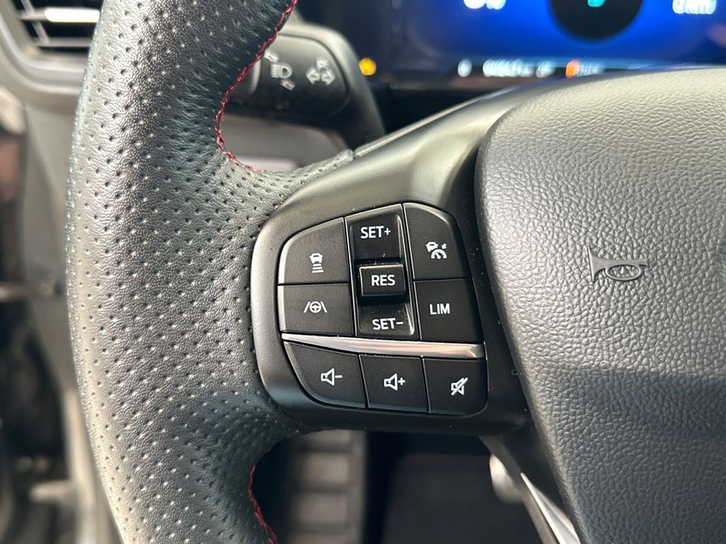 Ford Kuga ST-Line X billede 17