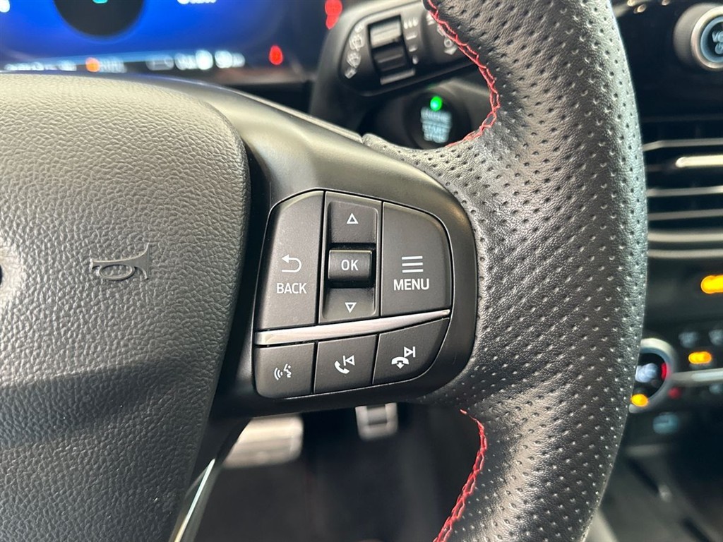 Ford Kuga ST-Line X billede 18