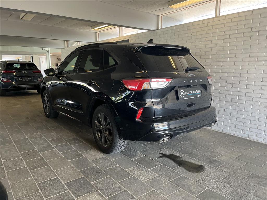 Ford Kuga ST-Line X billede 2
