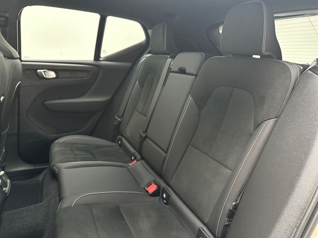 Volvo EX40 Ultra billede 8