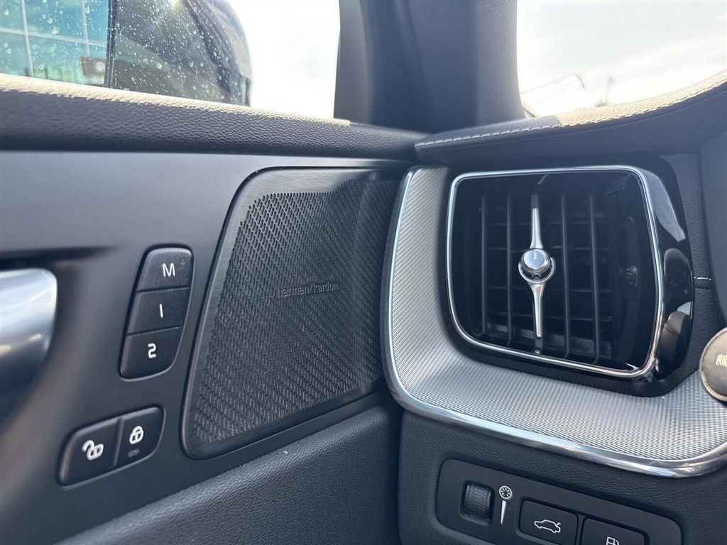 Volvo XC60 R-design billede 18
