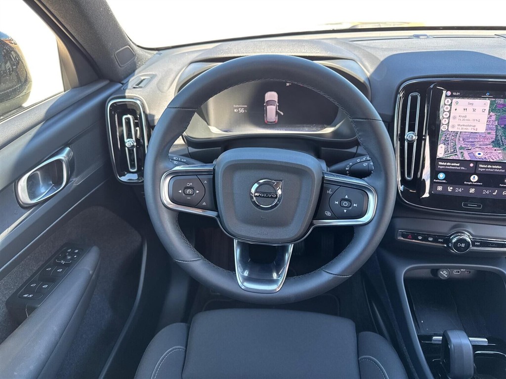 Volvo XC40 Plus billede 11