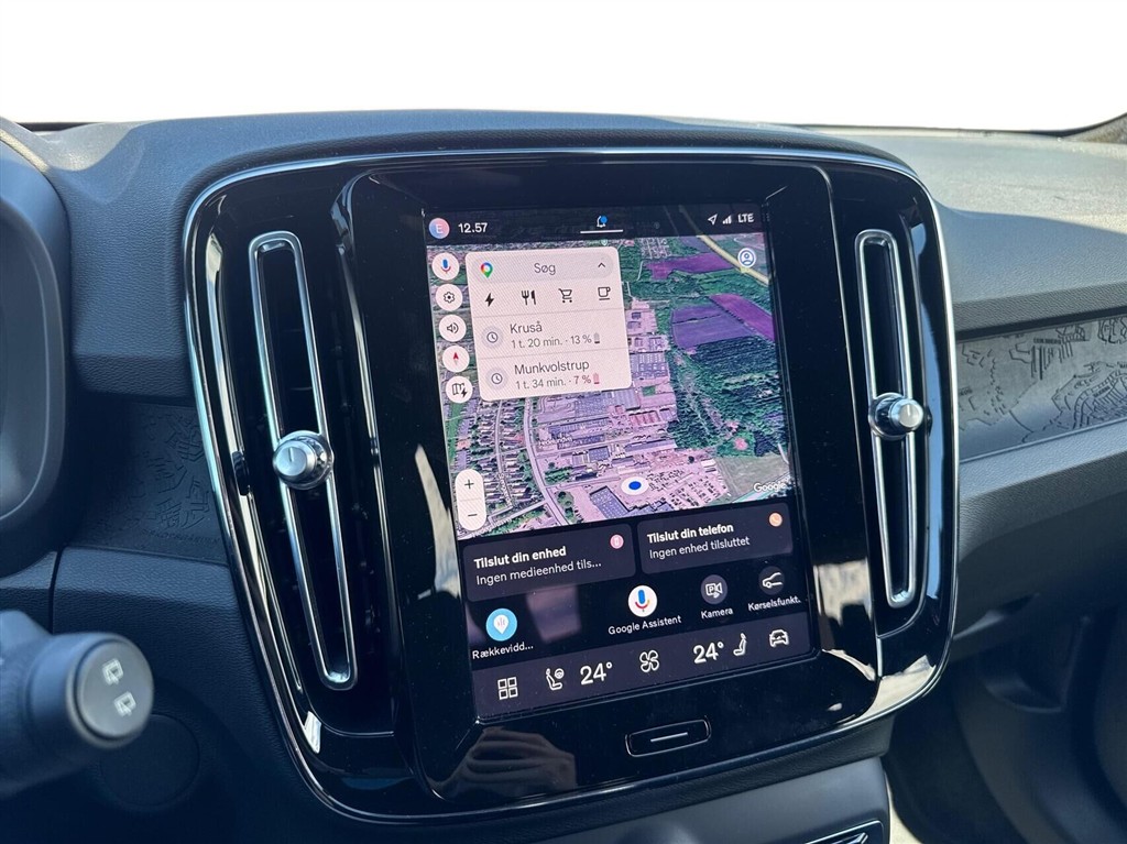 Volvo XC40 Plus billede 13