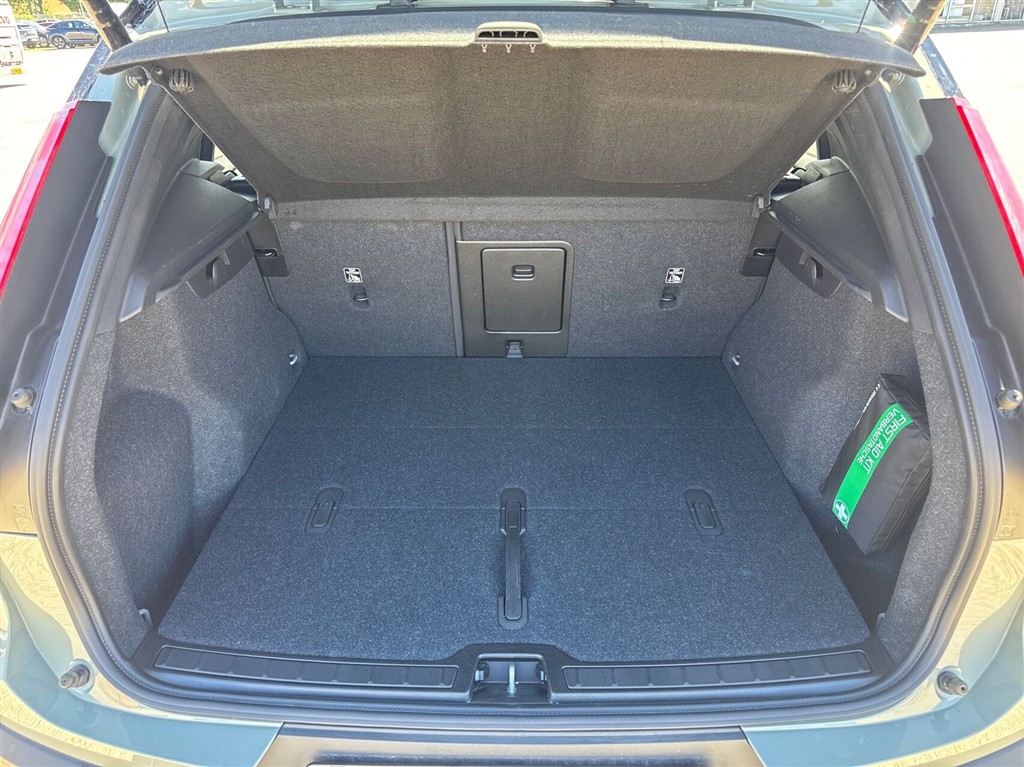 Volvo XC40 Plus billede 14