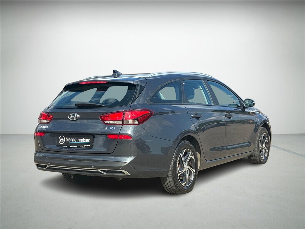 Hyundai i30 Essential billede 2