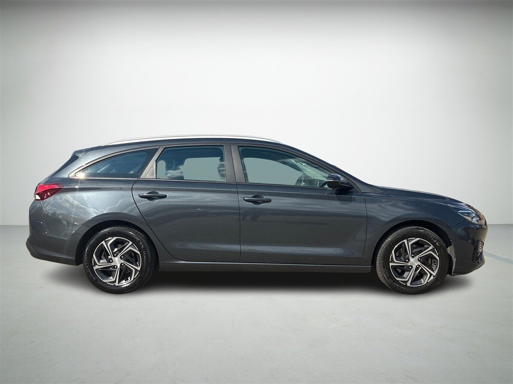 Hyundai i30 Essential billede 6