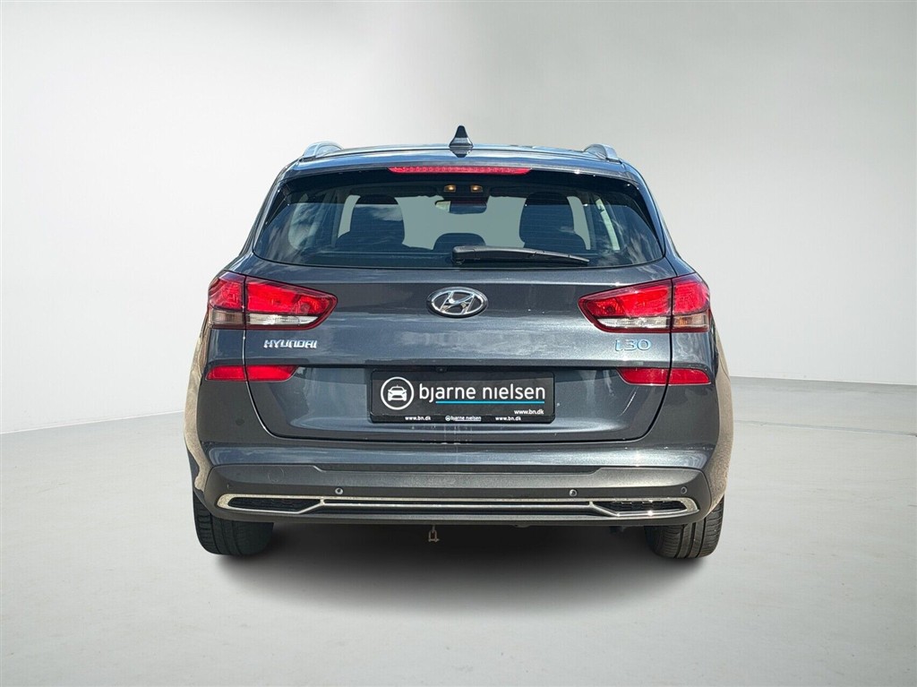 Hyundai i30 Essential billede 8