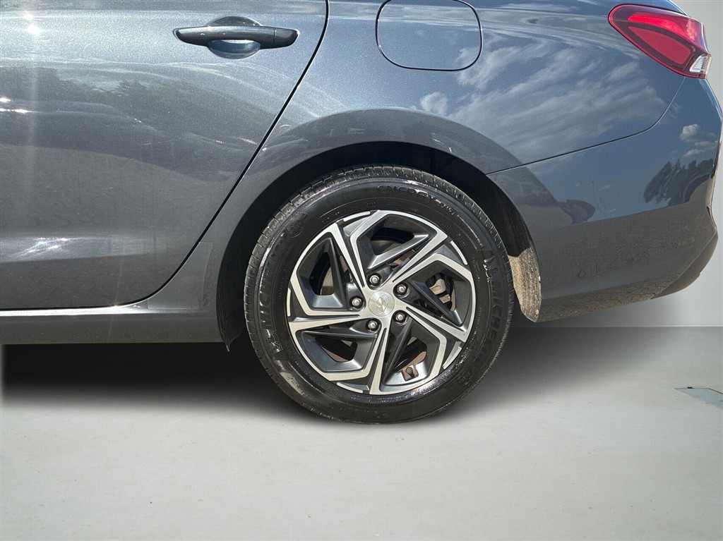 Hyundai i30 Essential billede 9