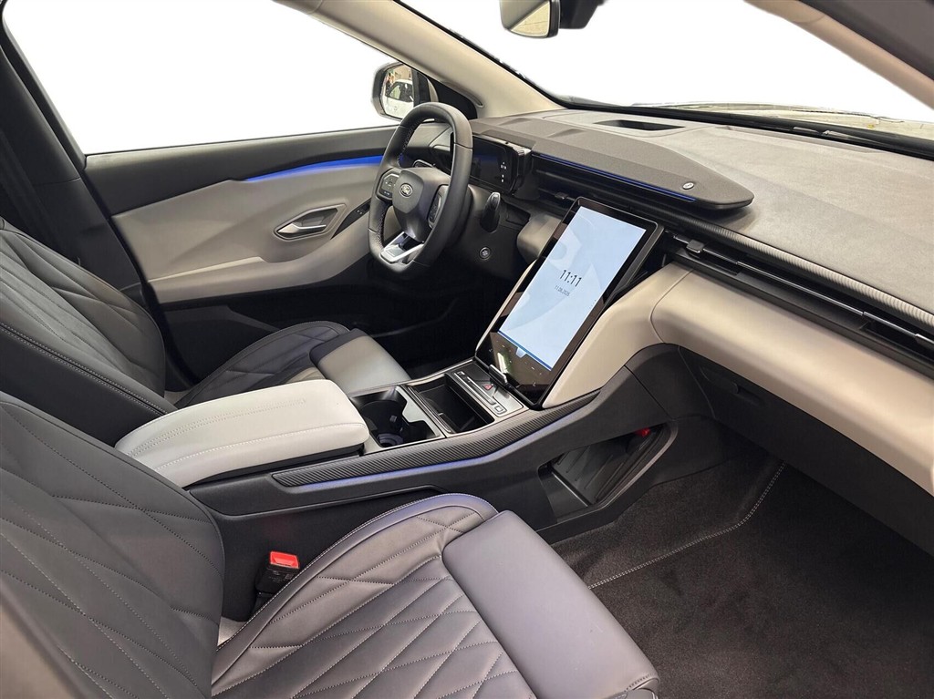 Ford Explorer UR Premium billede 10