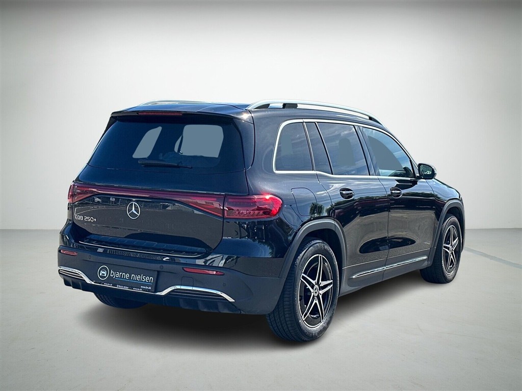 Mercedes-Benz EQB 250+ AMG Line billede 2