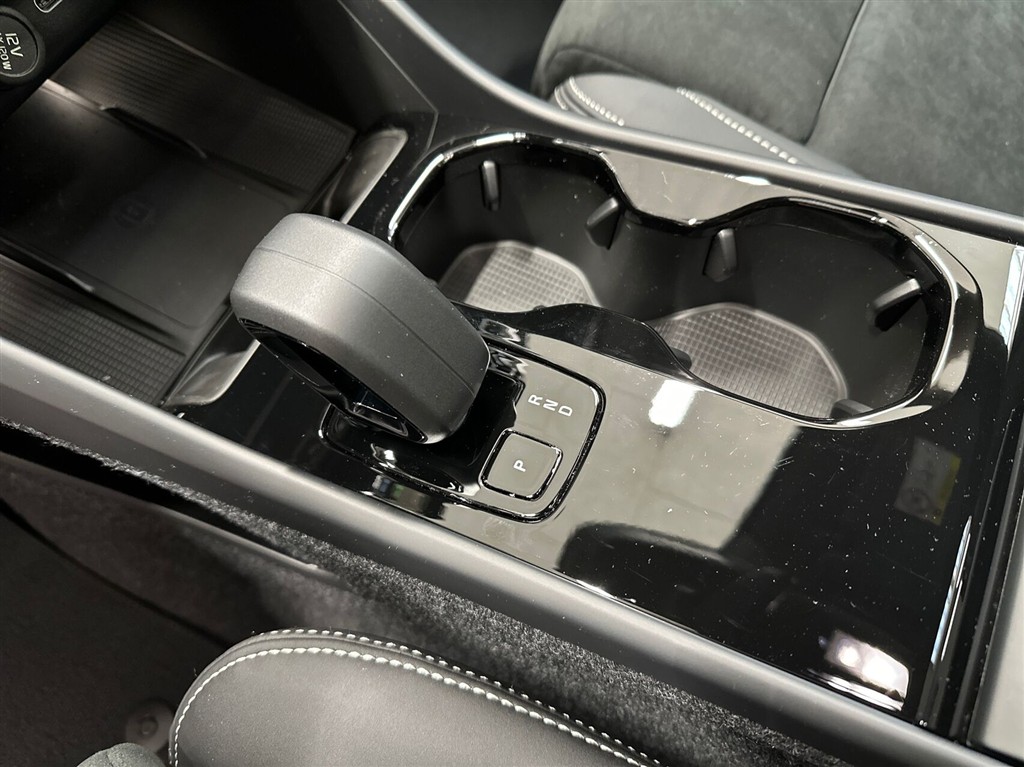 Volvo EX40 Ultra billede 16