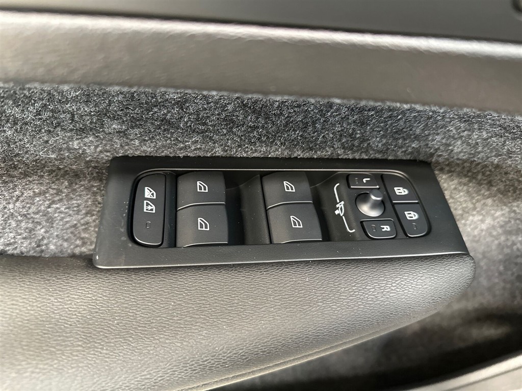 Volvo EX40 Ultra billede 17