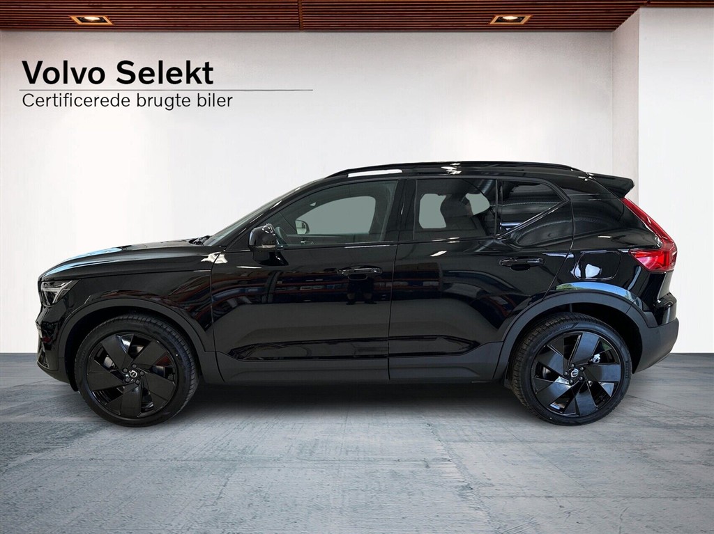 Volvo EX40 Black Edition Excess billede 3