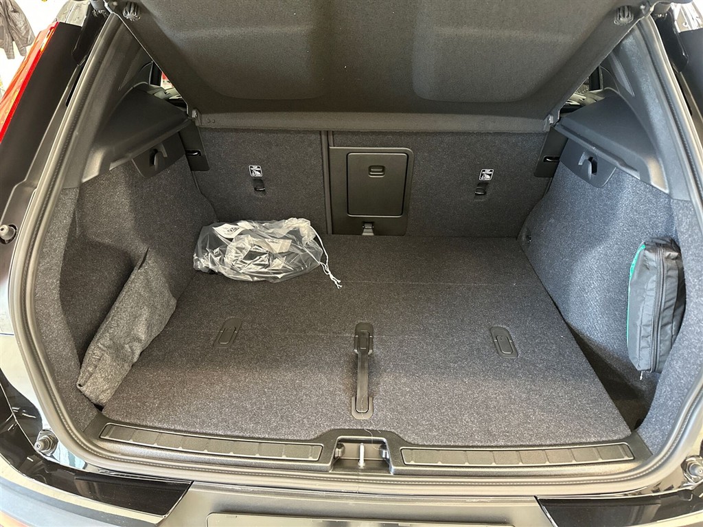 Volvo EX40 Black Edition Excess billede 14