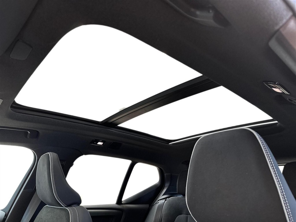 Volvo EX40 Black Edition Excess billede 23