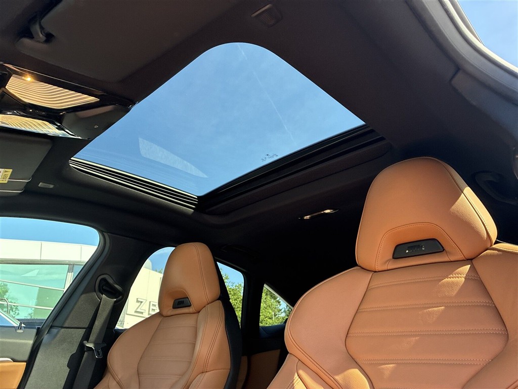 BMW i4 Supercharged billede 8