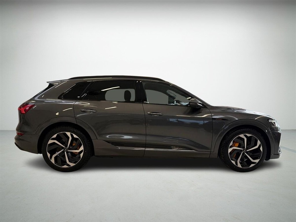 Audi E-tron S Line billede 5