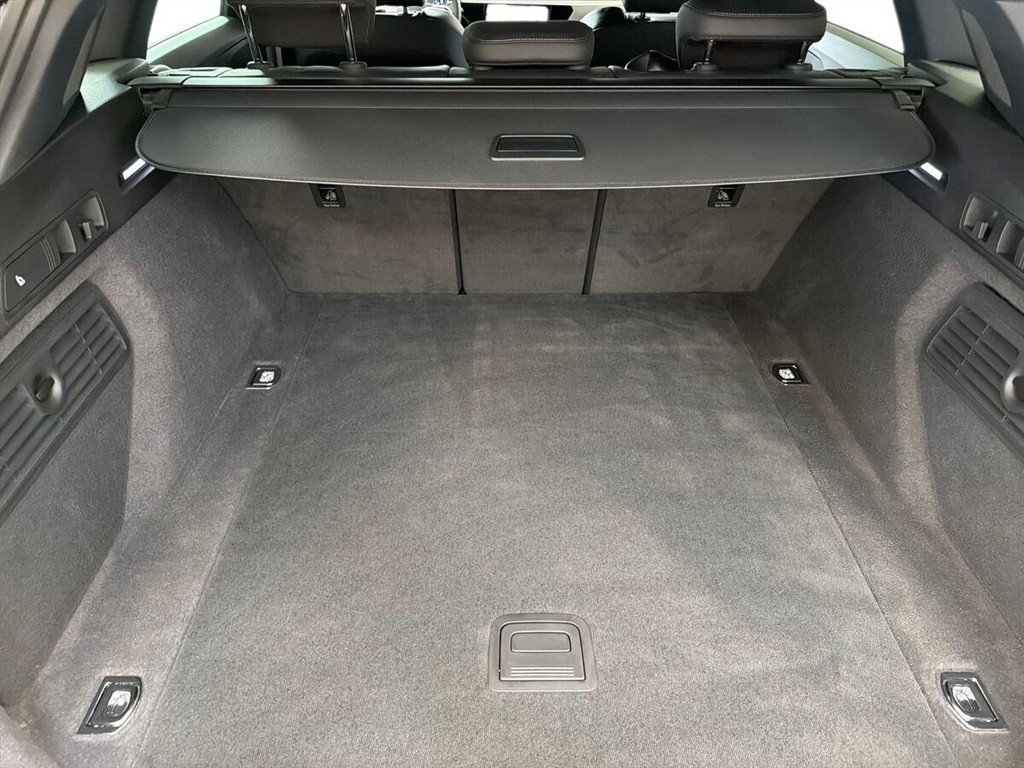 Audi E-tron S Line billede 13