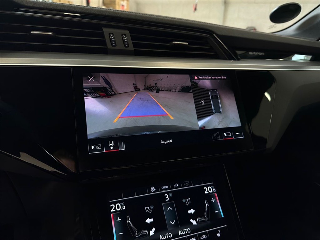Audi E-tron S Line billede 17