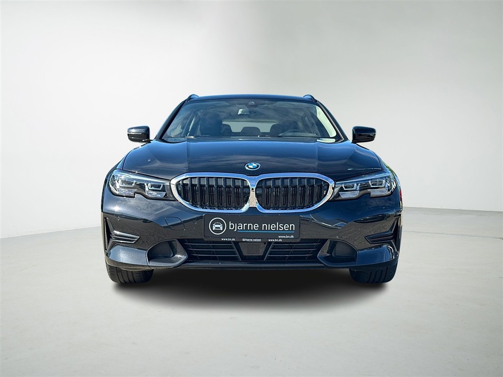 BMW 330e Sport Line billede 8