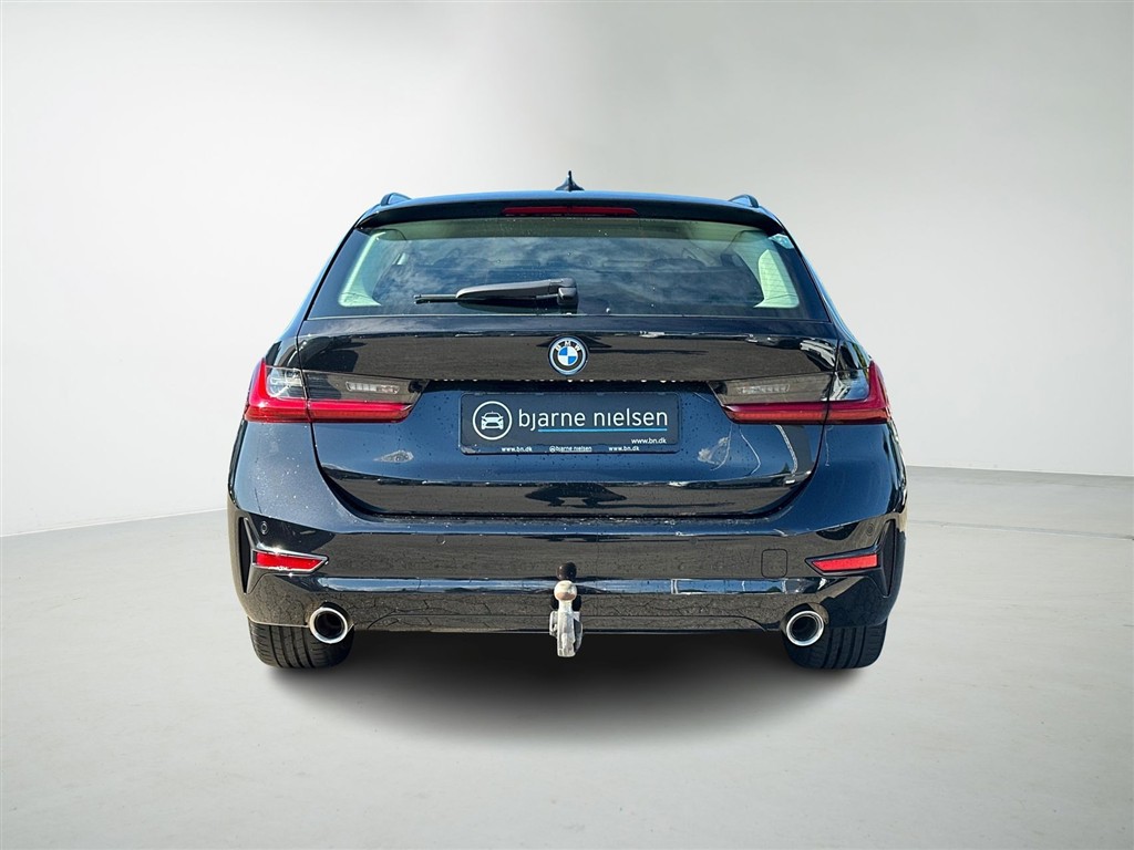 BMW 330e Sport Line billede 4