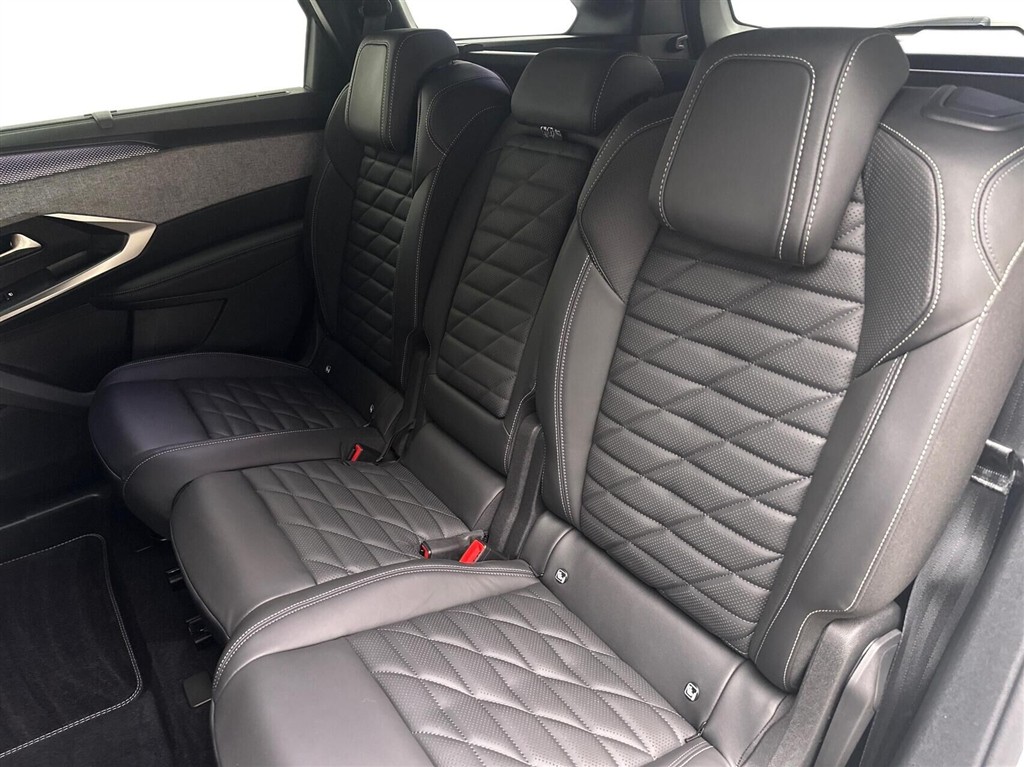 Peugeot e-5008 GT Pack billede 12