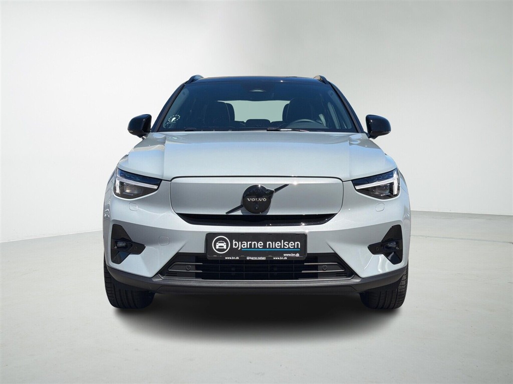 Volvo EX40 Black Edition billede 6