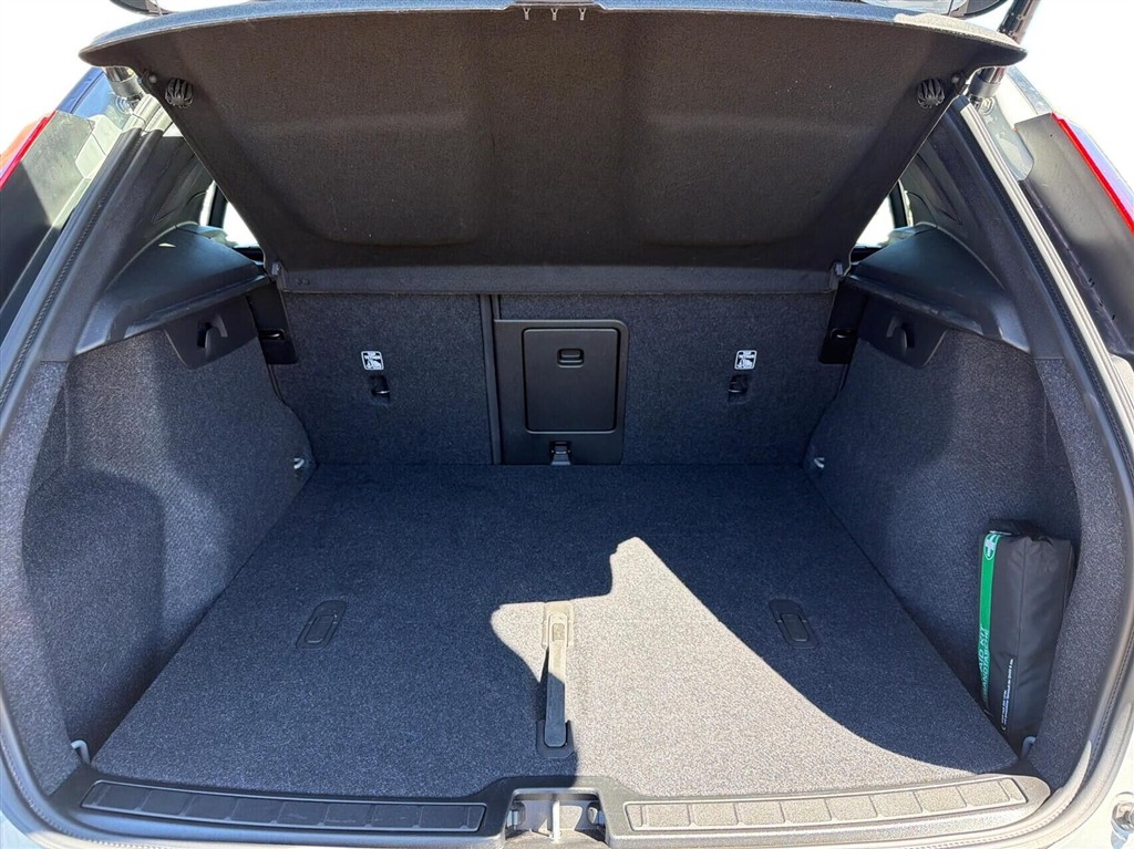 Volvo EX40 Black Edition billede 13
